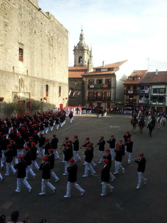 Hostal Zaragoza Hondarribia Exterior foto